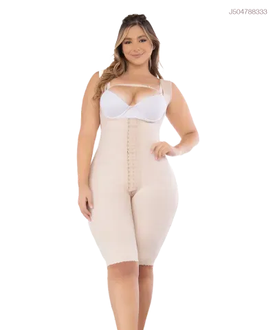 Faja postquirúrgica a la rodilla con soporte abdominal y cubrimiento de espalda — Beige