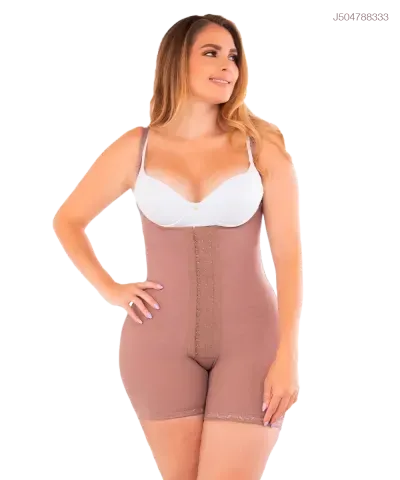 Faja postquirúrgica de alta compresión media pierna con triple refuerzo abdominal y busto libre — Cocoa